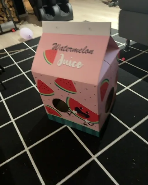Vesimelonimehulaatikko lemmikille
